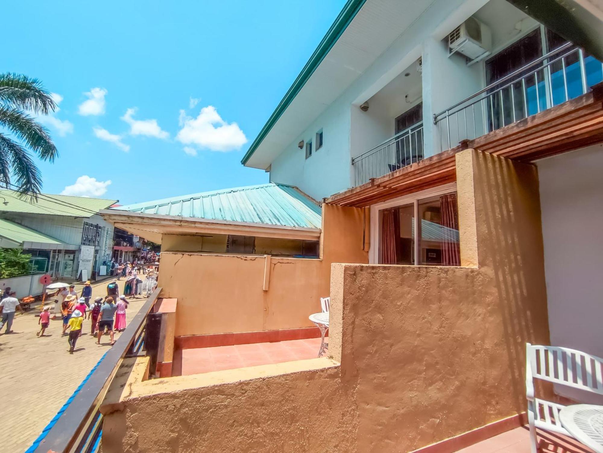 Hotel Elephant Park - New Deal! Half Off Airport Pickups Available Pinnawala  Exteriör bild